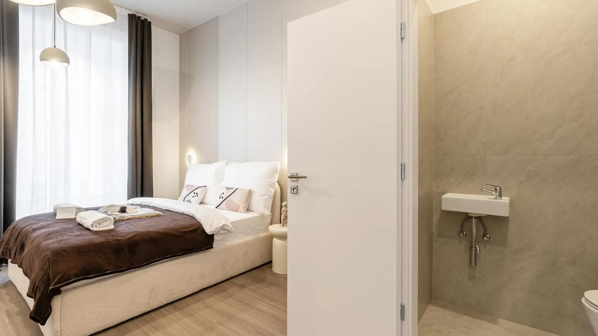 Oasis Luxe Boutique Suites By Bqa Budapest