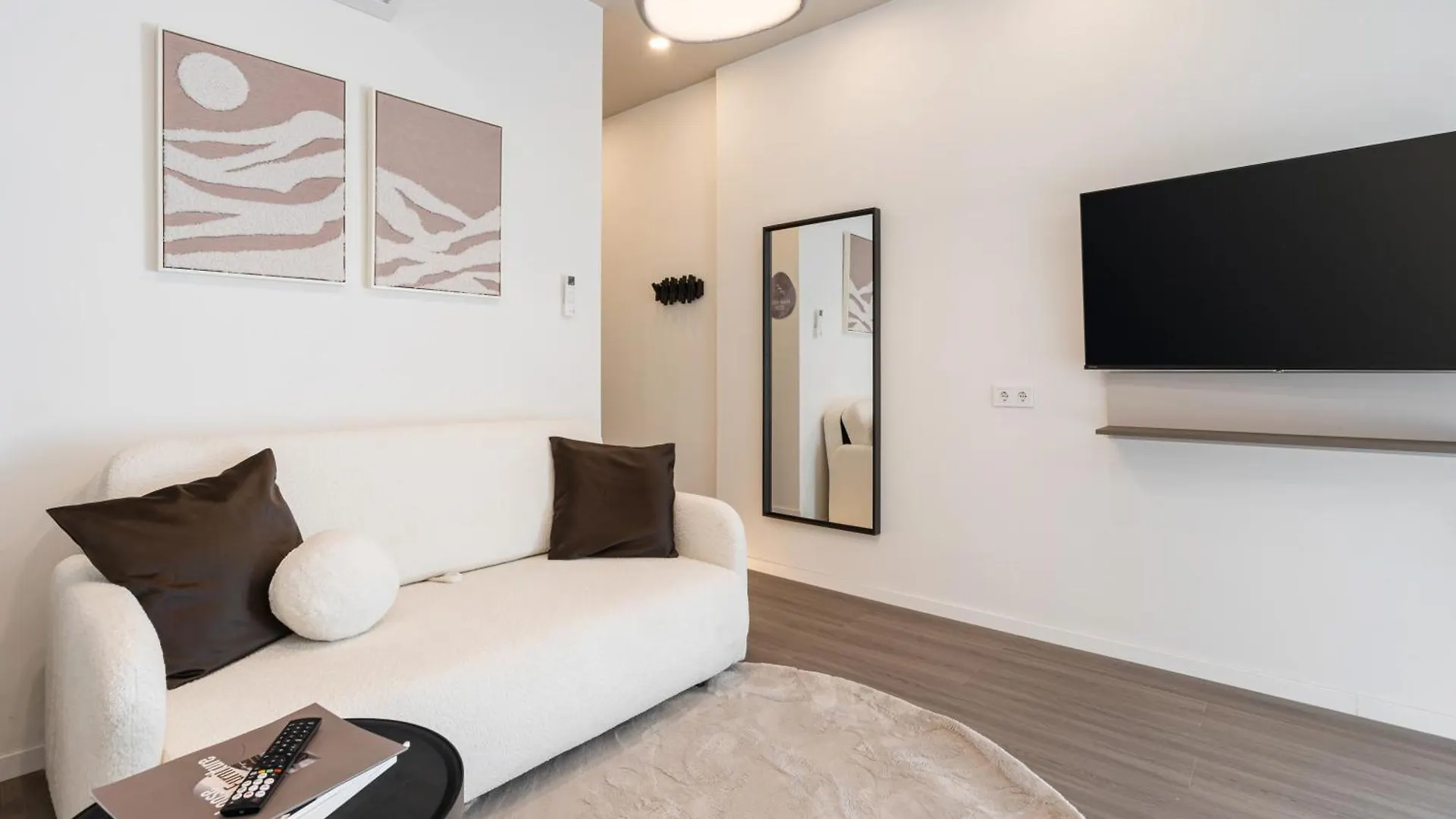 Oasis Luxe Boutique Suites By Bqa Budapest