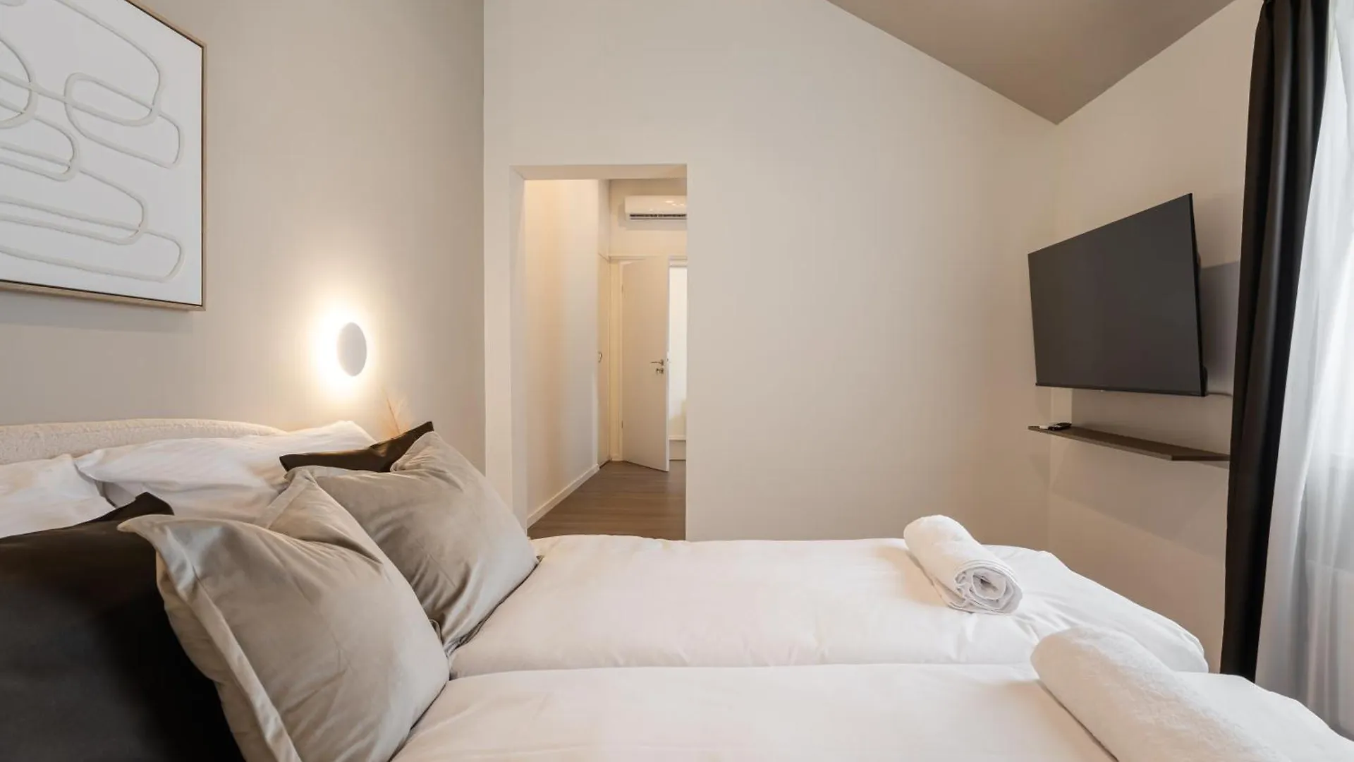 Oasis Luxe Boutique Suites By Bqa Budapest 0*,