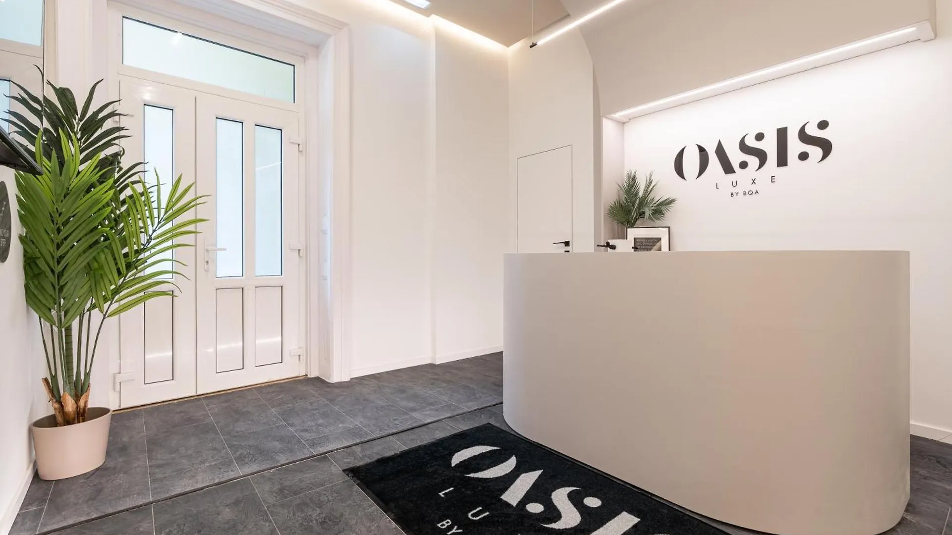 בודפשט Oasis Luxe Boutique Suites By Bqa