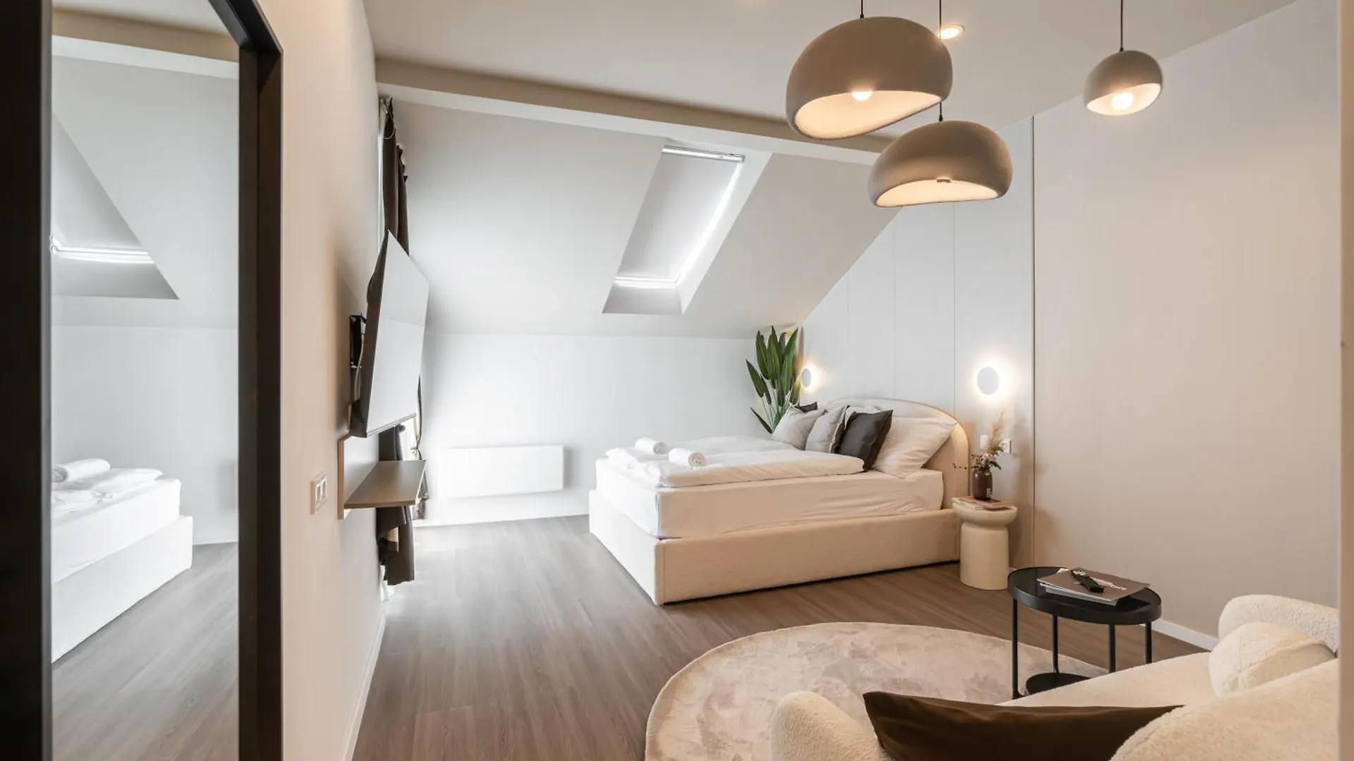 בודפשט Oasis Luxe Boutique Suites By Bqa לינה וארוחת בוקר